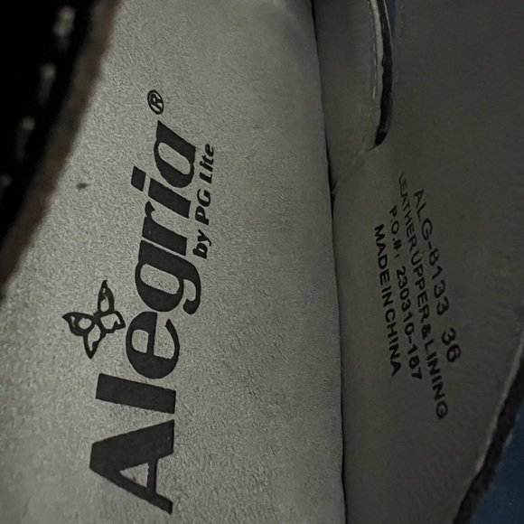 Alegria Shiny Black Dress Shoes - Picture 4 of 4